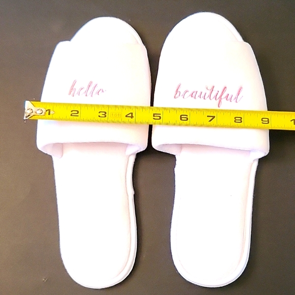 NEW Hello Beautiful Slippers! L/XL Ready to gift/store in pink tulle bag! - Picture 9 of 11